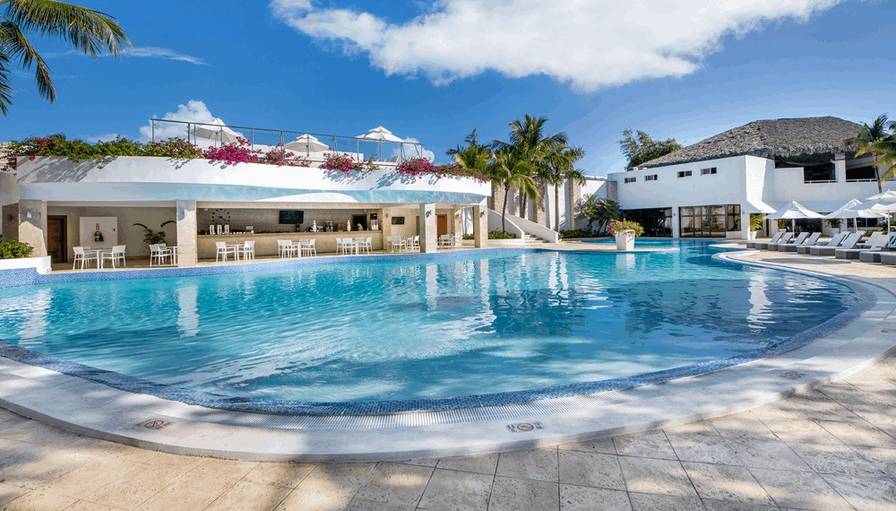 Viva Wyndham Heavens Resort Day Pass